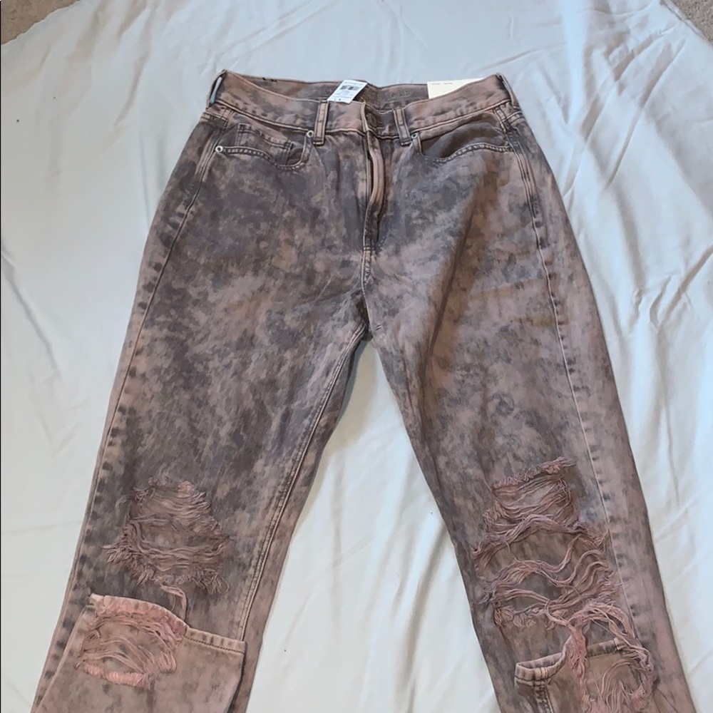 American Eagle Mom Jean